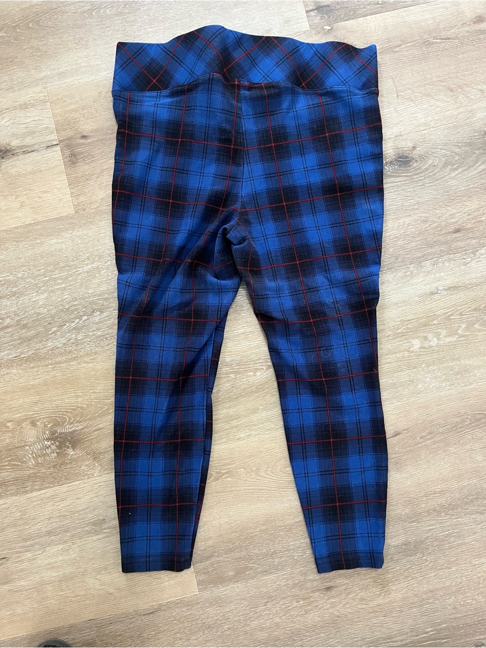 torrid Blue & Red Plaid Cropped Leggings
